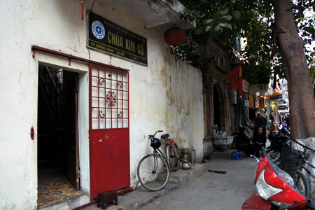 http://www.baodatviet.vn/Uploaded_CDCA/quocquan/20110217/cdv-kimco-1.jpg